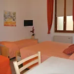 베드 앤드 브렉퍼스트 카몰리아 B&B