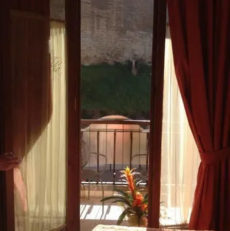 Camollia Bed and breakfast 3*